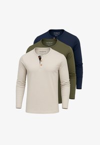 Ej vald, light grey olive navy