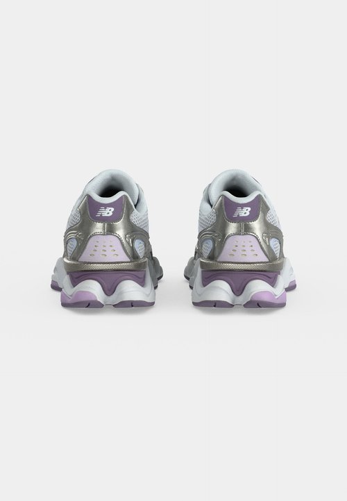 New Balance U9060 UNISEX - Trainers - candied violet/light silver-coloured metallic — photo 4