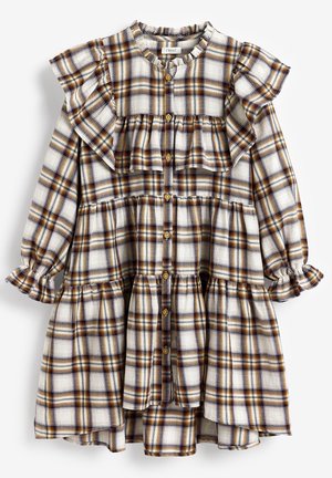 Robe à manches longues pour tout-petit avec motif à carreaux marron, blanc et bleu marine, volants aux épaules et aux poignets, fermeture boutonnée sur le devant.