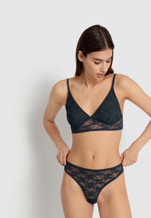 LASCANA LSCN BY LASCANA - String - 1xblue night