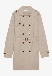 Beiger Trenchcoat aus Baumwollmischung. Verfügt über ein doppelt-knopfbares Design, große braune Knöpfe, einen taillierten Schnitt mit Gürtel und zwei Seitentaschen.