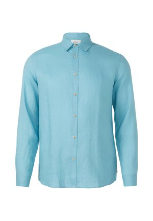 Hellblaues Leinenhemd mit langen Ärmeln, durchgeknöpft und klassischem Kragen, auf weißem Hintergrund dargestellt.