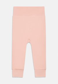 Leggings rosas con una tela suave y elástica. Presentan una cinturilla ancha y elástica, y puños ajustados en los tobillos. Sin estampados ni adornos.