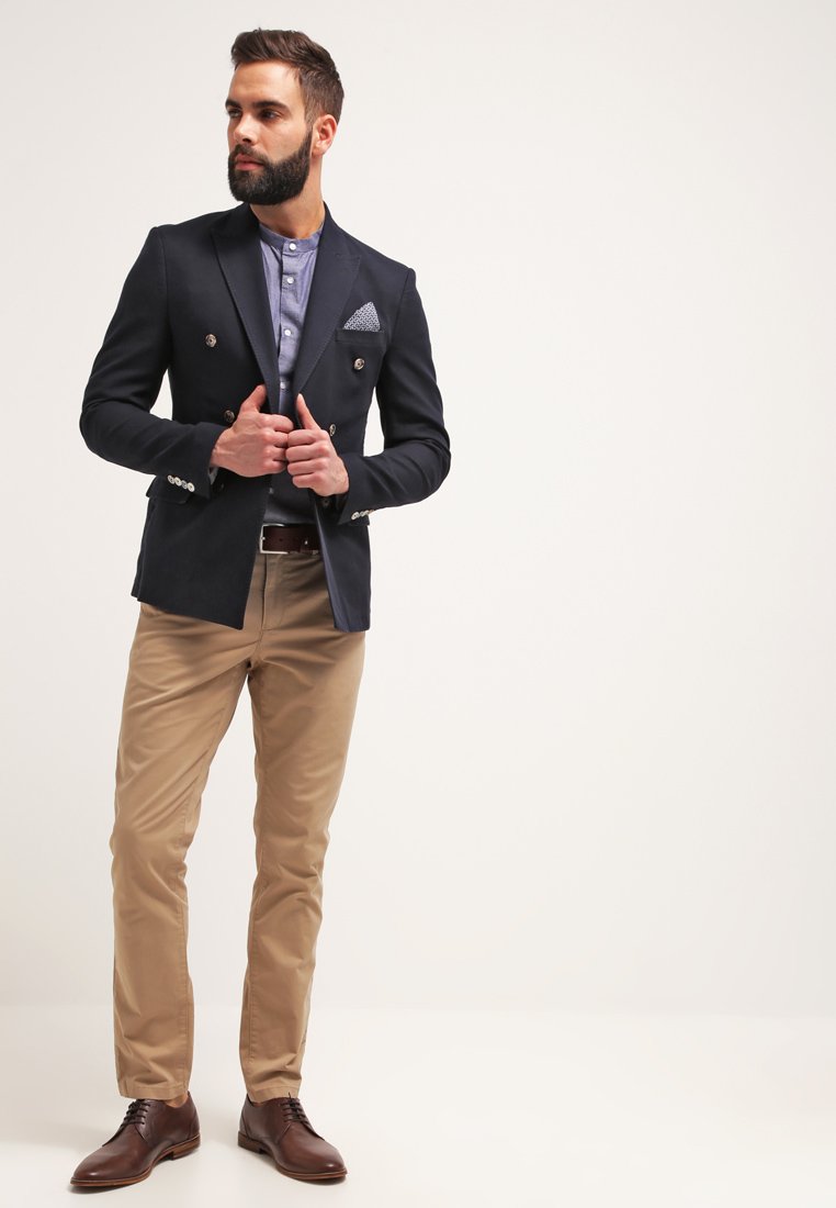 chinos tommy