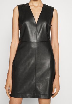Patrizia Pepe Vestito elegante - black