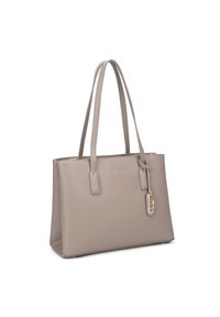 Borsa tote sintetica beige con due lunghe maniglie, forma rettangolare, superficie liscia, dettagli in metallo dorato e logo del marchio discreto sulla parte anteriore.