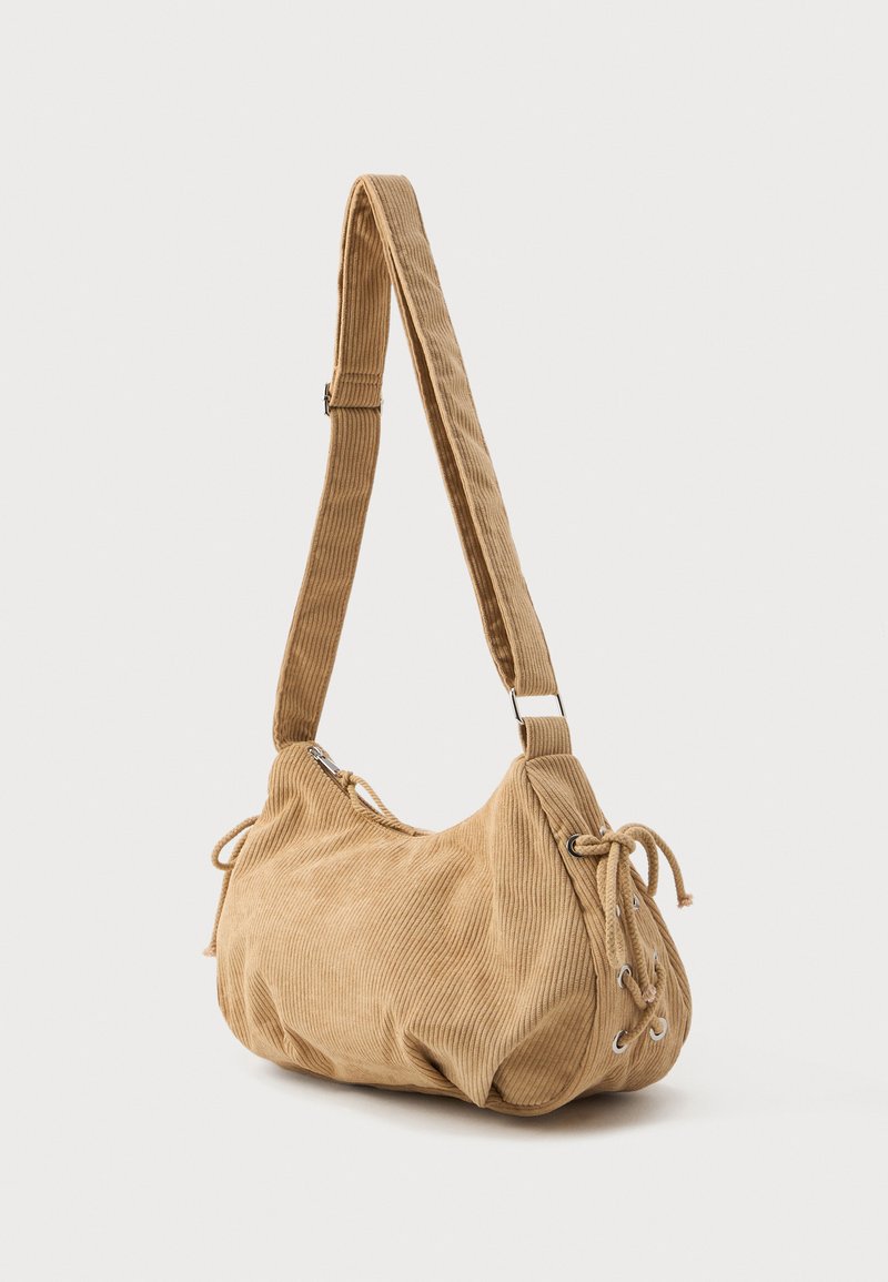 Borsa A Tracolla Grande In Velluto A Coste | Donna | Morbida E Capiente | Con Chiusura Magnetica E Tasche Interne | Beige