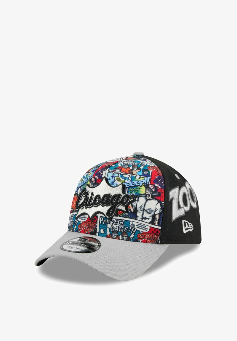 Baseball cap with a multicolored comic-style print featuring "Chicago" logo, black sides, and a gray curved brim. Adjustable fit.