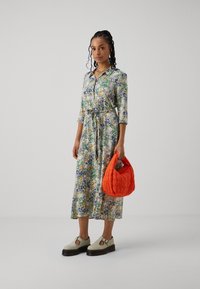 JDY JDYSTARRR LIFE DRESS - Robe longue - tapioca