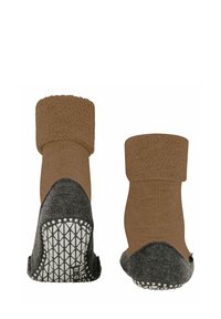 Brązowe tekstylne kapcie z fakturowanym mankietem, szarym filcowym piętkiem i białą, antypoślizgową podeszwą w romby dla lepszej przyczepności.
