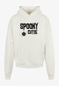 Valitud, ready for dye