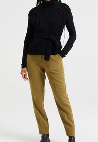 WE Fashion Chaqueta de punto - black