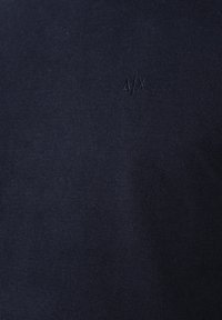 Non selezionato, dark blue