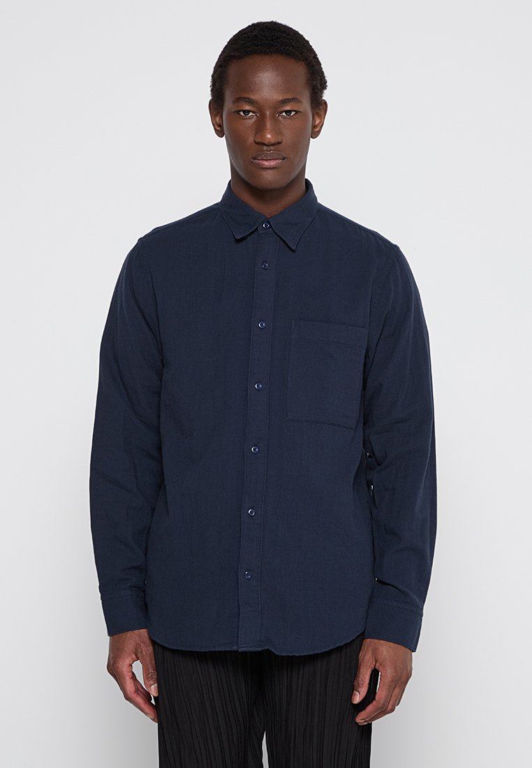 NN.07 Overhemd donkerblauw