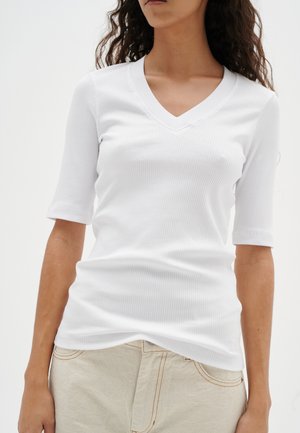 DAGNAIW V - Basic T-shirt - pure white