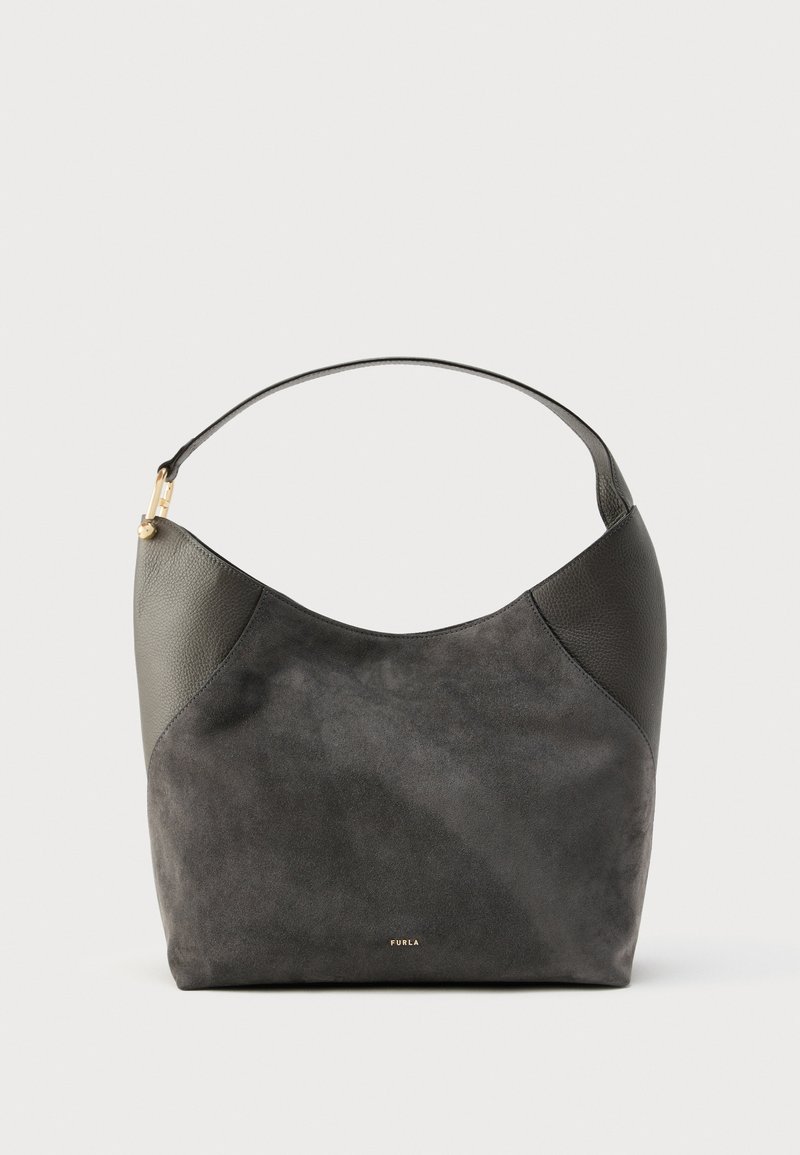 Sac à bandoulière en daim et cuir gris foncé avec une seule bride et un petit logo Furla doré centré sur le devant.