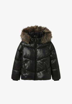 Veste matelassée noire avec capuche en fausse fourrure, fermeture éclair et deux poches latérales. Présente un design matelassé et une texture brillante.