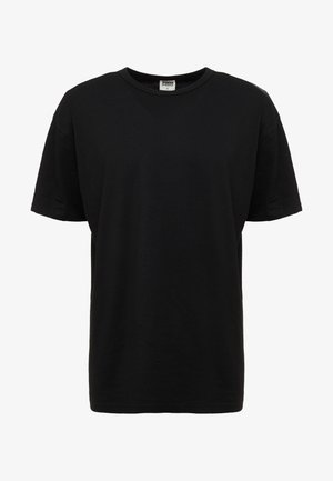 Fekete pamut környakú póló rövid ujjakkal, normál fazonnal, sima textúrával, látható minták vagy díszítések nélkül.