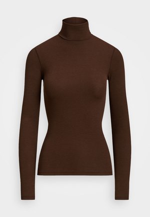 Mørkebrun ribstrikket rullekrave sweater med lange tætsiddende ærmer og en slank silhuet.