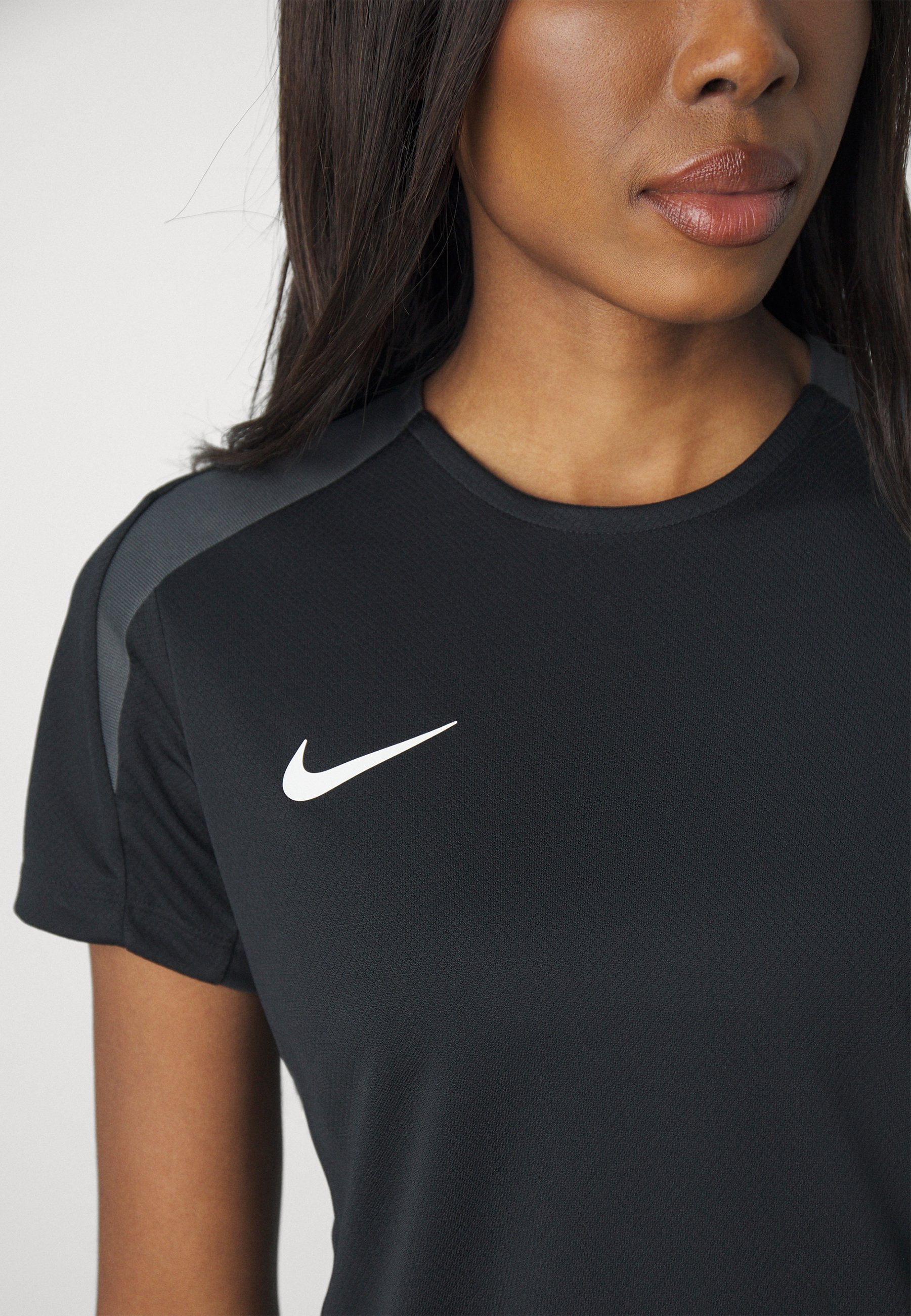 売れ筋商品|||ナイキ Tシャツ レディース トップス STRIKE TOP - Sports T-shirt - black/anthracite/white Nike Performance STRIKE - Sports T-shirt - black/anthracite