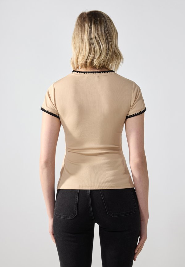 Basic T-shirt - irish cream4