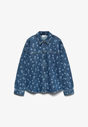 Jeansjacka med blommönster i ljusblått och mörkblått, med klassisk krage och knappstängning, lös passform och långa ärmar.