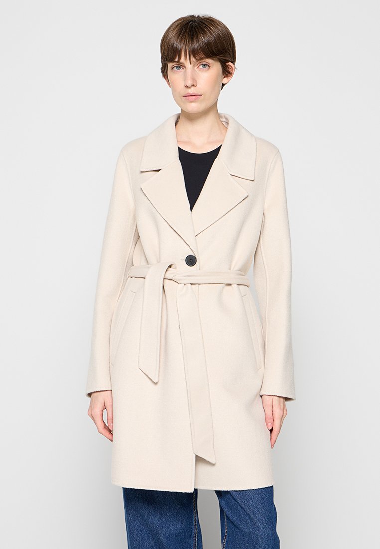 comma Halflange jas bruin comma Halflange jas bruin