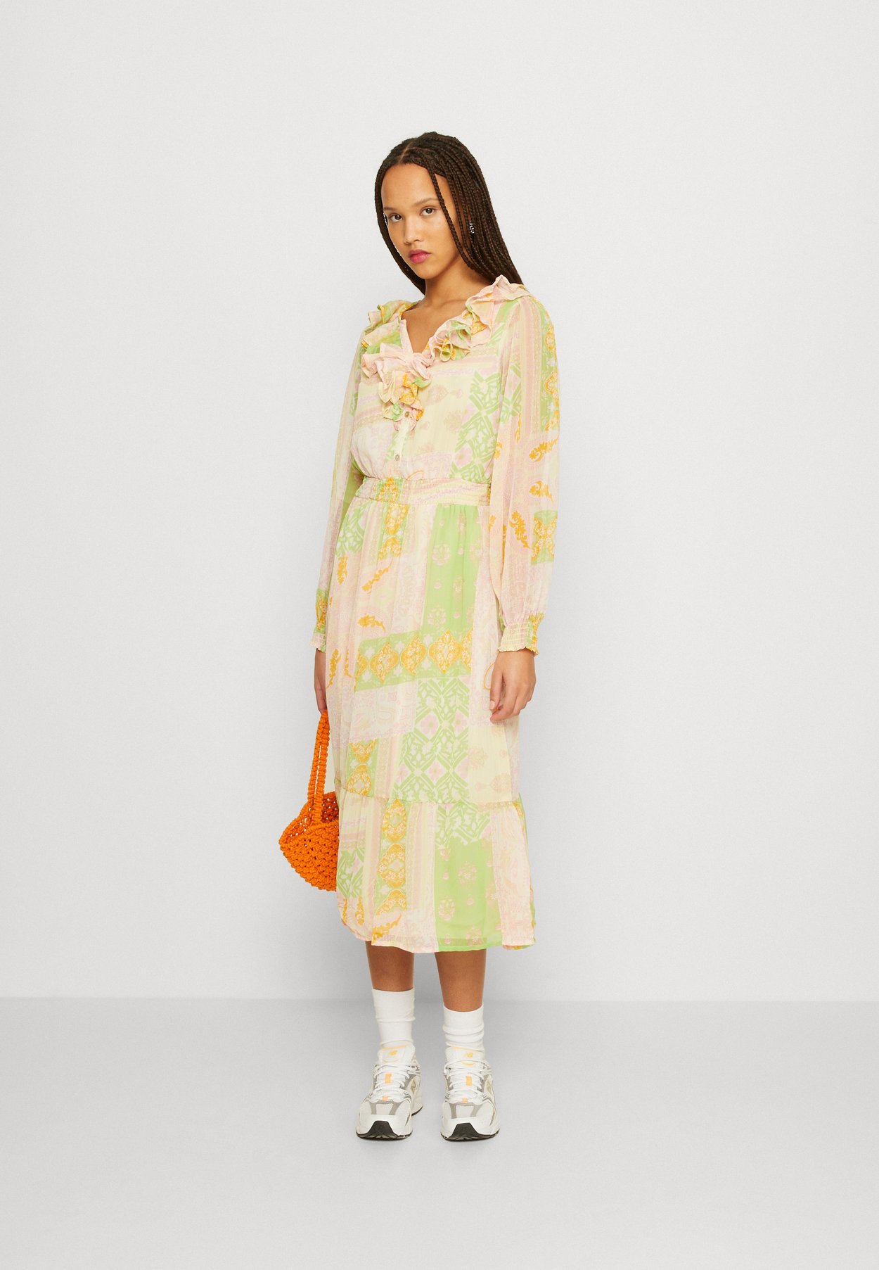 ONLSTELLA PATCH MIDI DRESS