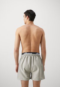 Ellesse TEYNOR - Șorturi de baie - sage green