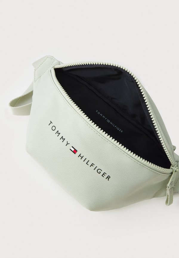ESSENTIAL BUMBAG UNISEX – Gürteltasche – misty sage