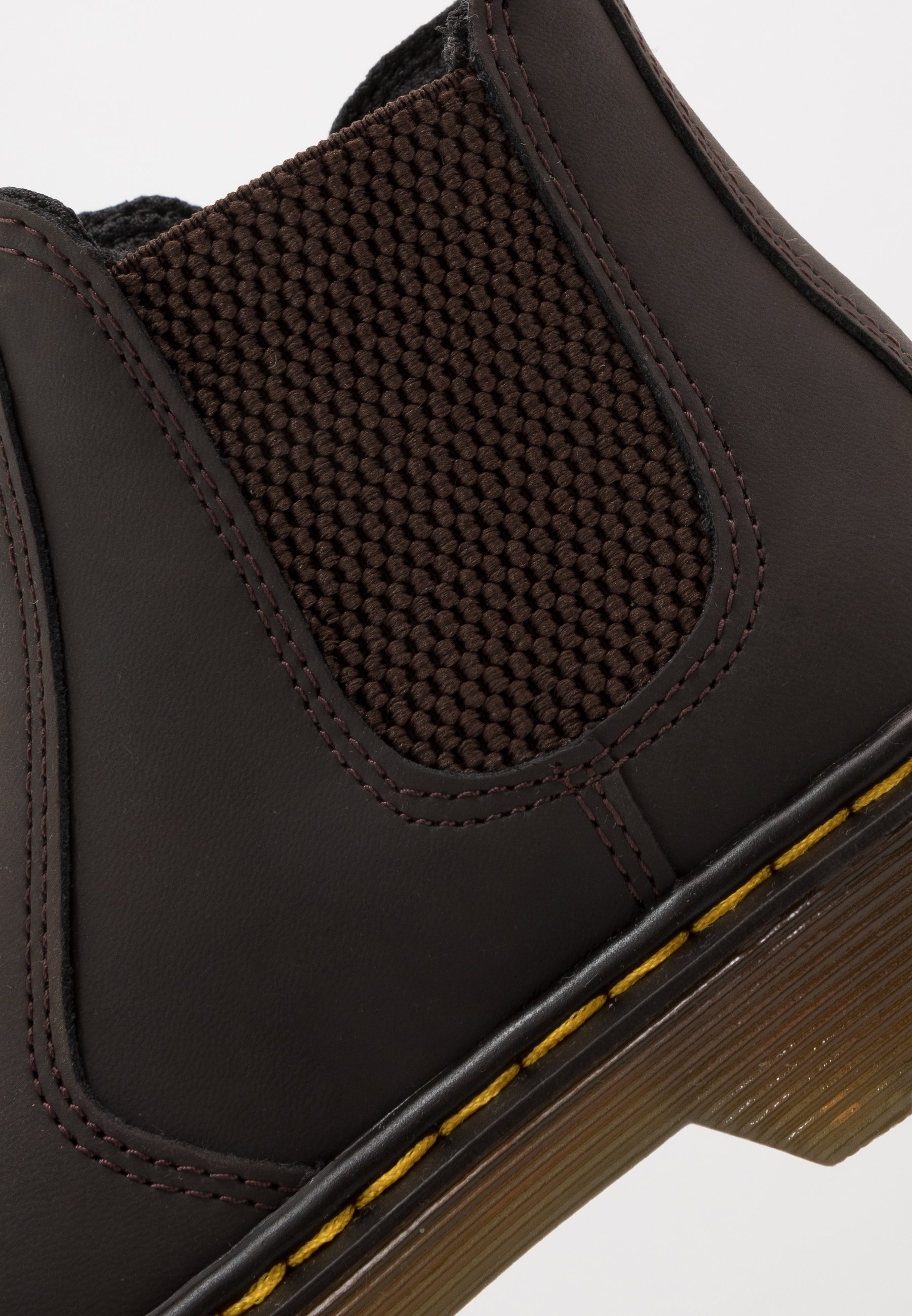 Dr. Martens 2976 J CHELSEA - Klasikiniai aulinukai - brown/tamsiai ruda -  Zalando.lt