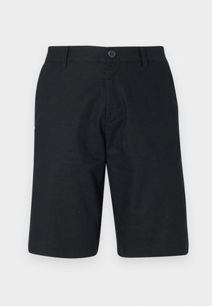 Črne kratke hlače iz lahkega materiala, s pravim krojem, enim gumbom za zapiranje in čistim robom brez vidnih vzorcev.