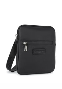 Borsa a tracolla in nylon nero con chiusura con cerniera, forma rettangolare, tasca frontale e dettaglio in pelle con marchio sulla superficie.