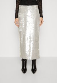 Malina CLARISSE MAXI SKIRT - Jupe crayon - silver