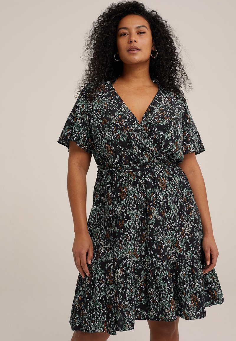 WE Fashion CURVE - Dnevna haljina - black