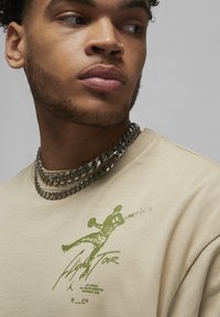 Jordan CREW FLIGHT HERITAGE  - Maglietta a manica lunga - rattan alligator