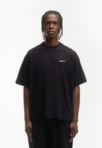 FAVELA UNISEX czarny