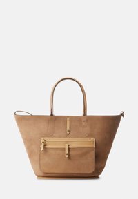 Tote-väska i ljusbrun mocka med två handtag, en ficka med dragkedja fram och en platt botten. Har detaljer i slät läder.