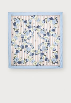 Foulard quadrato in seta con bordo azzurro chiaro, caratterizzato da motivi floreali blu e crema su uno sfondo a righe in morbido rosa e beige.