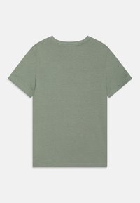 Calvin Klein Jeans CHEST MONOGRAM UNISEX - Paprasti marškinėliai - meteor green