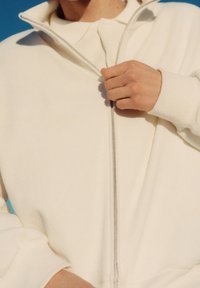 PULL&BEAR Sweatjacke - sand