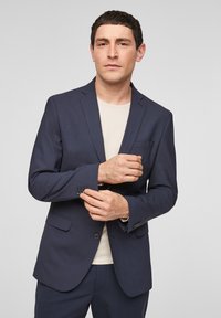 Unselected, dark blue