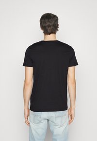 JOOP! Jeans ADRIEL - Triko s potiskem - black