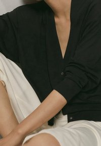 Massimo Dutti Cardigan - black