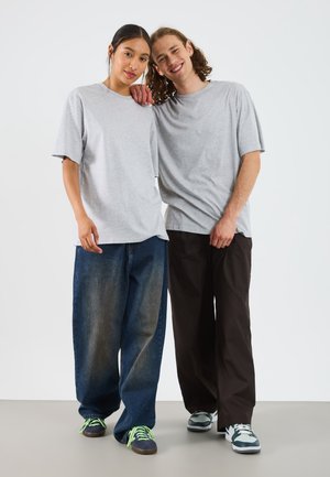 UNISEX 3 PACK - Pamata T-krekls - black/light grey/white
