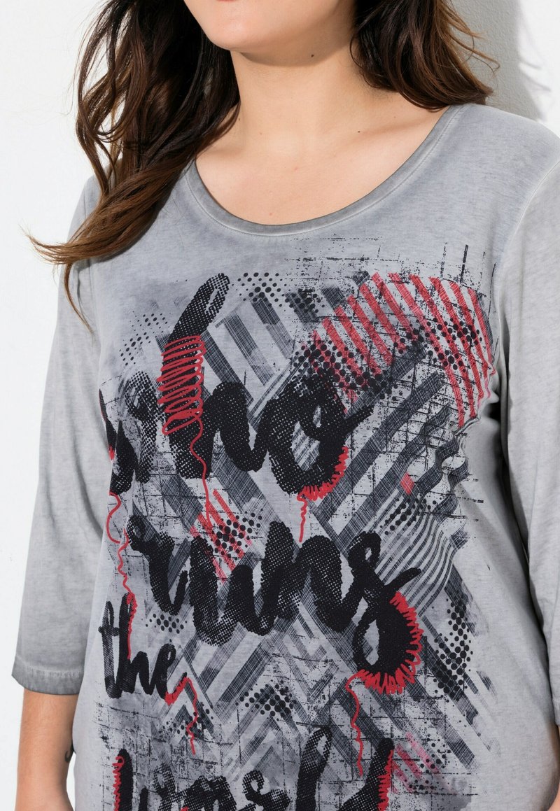 Angels Plus Size Clothing for Women for sale