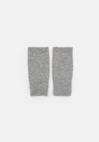 Szürke gyapjú ujjak nélküli kesztyű, bordázott textúrával, testhezálló fazonnal és egyszerű dizájnnal. Nincsenek rajta további minták vagy díszítések.