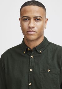 Blend BHSHIRT - Camisa - deep forest
