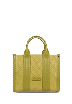 Oliwkowozielona torba typu tote ze skóry plecionej, z podwójnymi uchwytami i tabliczką z logo marki Hexagona z przodu.