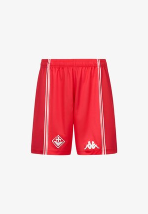 Pantaloncini sportivi rossi con strisce verticali bianche sui lati, vita elastica e due loghi bianchi vicino all'orlo davanti.